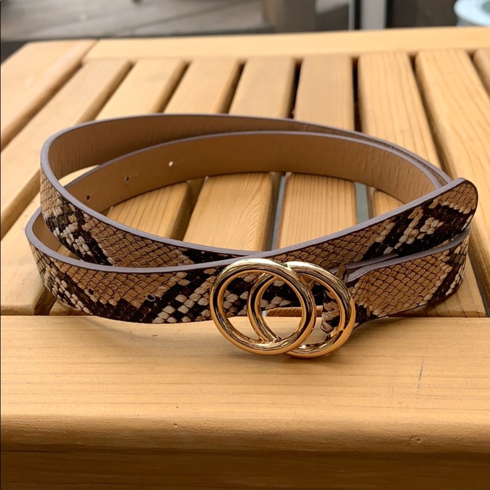 Snake print belt